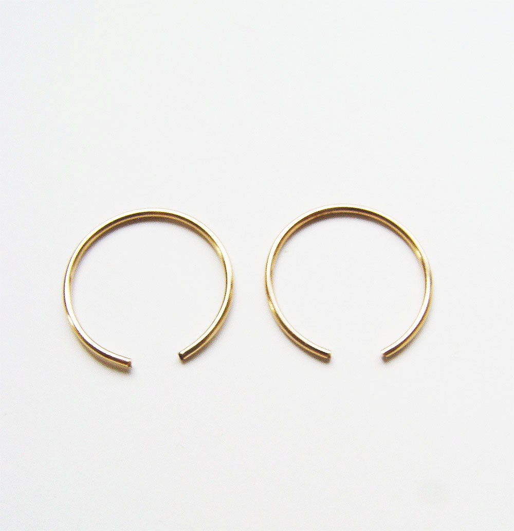 Circle Hug 14k Gold Hoops