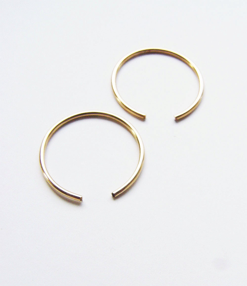 Circle Hug 14k Gold Hoops