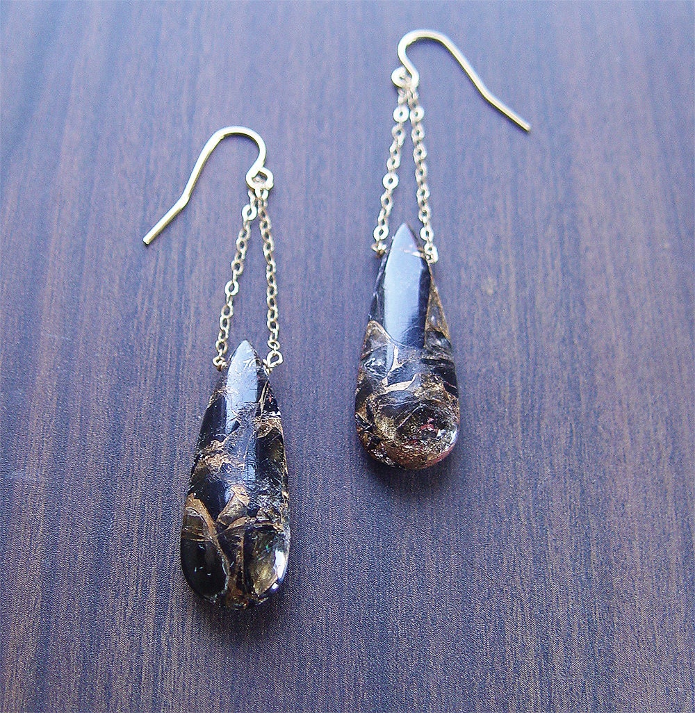Obsidian Gold Chain Drop Earrings