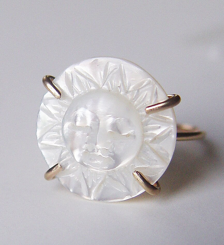 Sun Face Pearl Gold Ring
