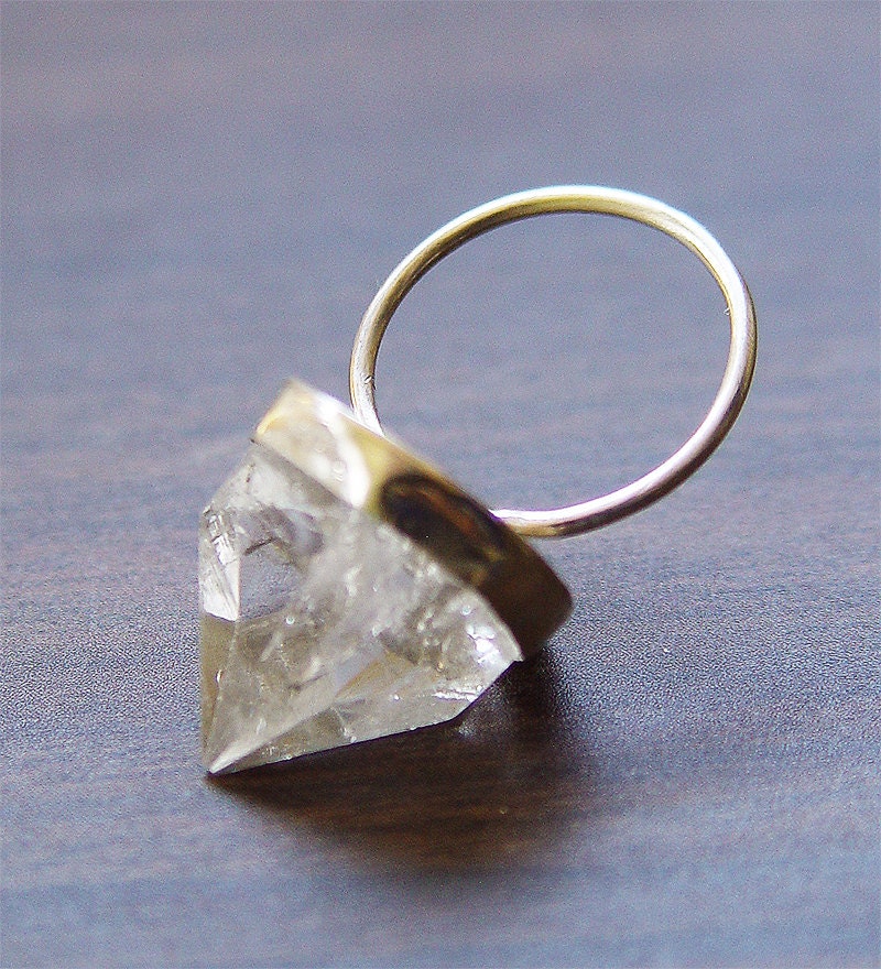 Pyramid Apophyllite Gold Ring