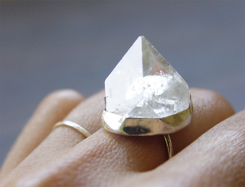 Raw Apophyllite Crystal Pyramid Ring: 14K Gold Fill Boho Sacred Geometry Jewelry